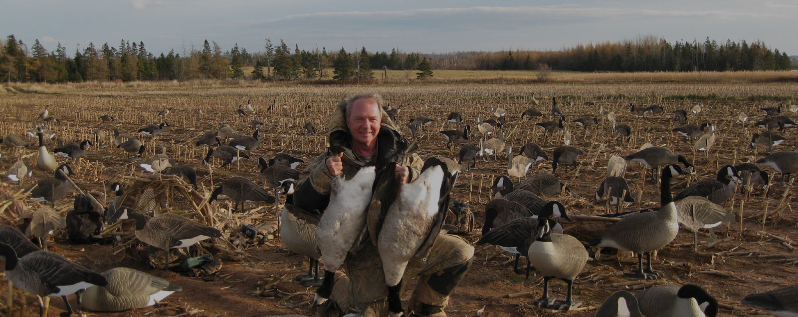 Waterfowl Hunting  Fifield Outfitters